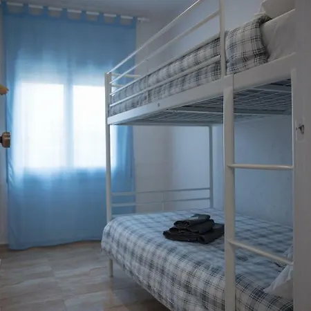 Casa Neus בית נופש *